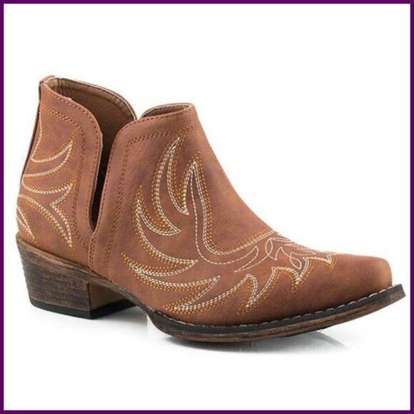 Western Ankle Booties Faux Snake Leather Padded Insole Flexible Outsole